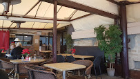 Atmosphère du Restaurant Le Prôvence Plage à La Seyne-sur-Mer - n°2