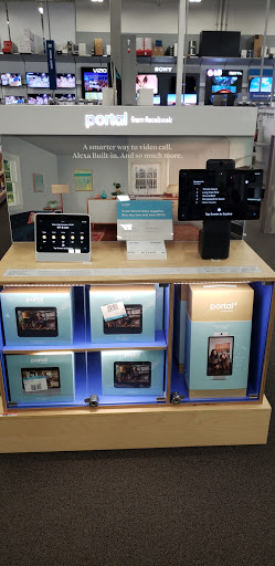 Electronics Store «Best Buy», reviews and photos, 717 Gravois Rd, Fenton, MO 63026, USA