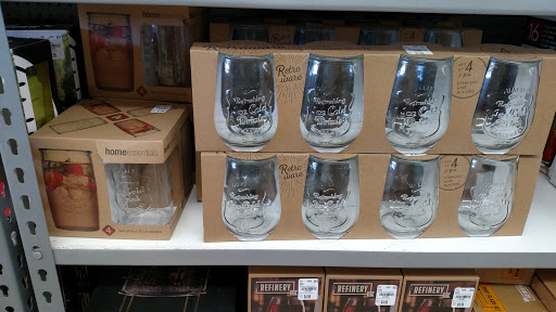 Home Goods Store «Tuesday Morning», reviews and photos, 251 N Washington Hwy, Ashland, VA 23005, USA