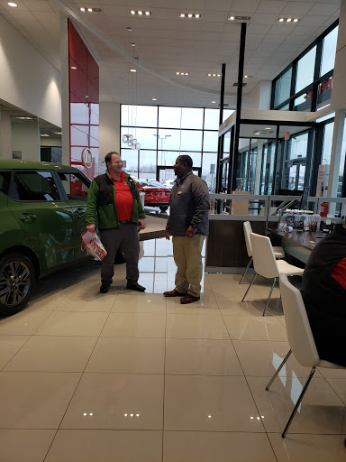 Auto Repair Shop «Summit Place Kia East», reviews and photos, 44900 N Gratiot Ave, Charter Twp of Clinton, MI 48036, USA