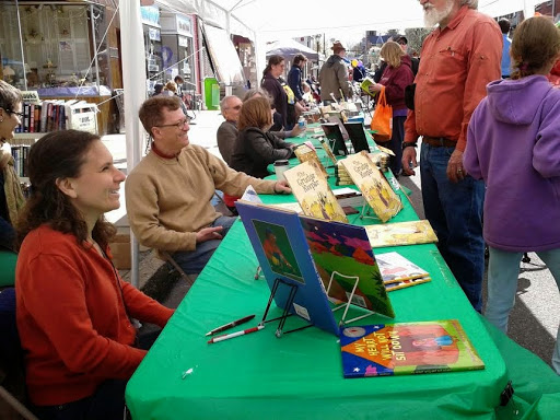 Book Store «Firefly Bookstore», reviews and photos, 271 W Main St, Kutztown, PA 19530, USA