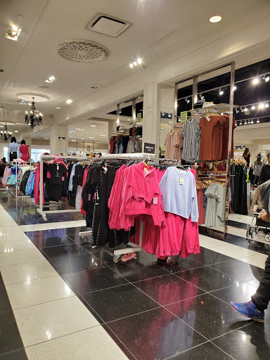 Clothing Store «Forever 21», reviews and photos, 4701 Mills Cir, Ontario, CA 91764, USA
