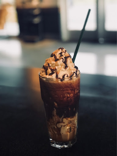 Coffee Shop «Starbucks», reviews and photos, 1121 S College St, Auburn, AL 36832, USA