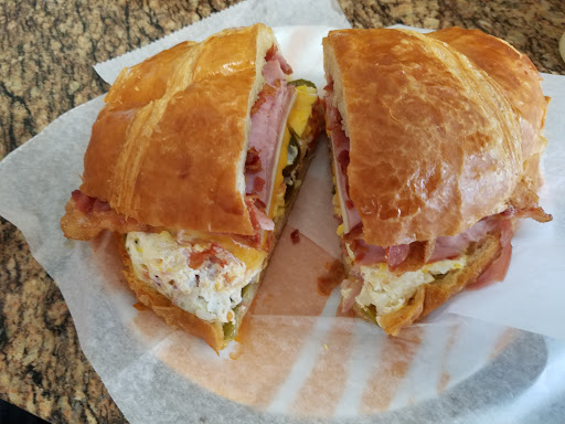 Donut Shop «Rose Donuts», reviews and photos, 5201 Linda Vista Rd, San Diego, CA 92110, USA