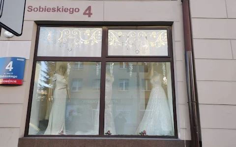 Pilar Fashion Studio - wedding dresses, tailoring - Rzeszow image