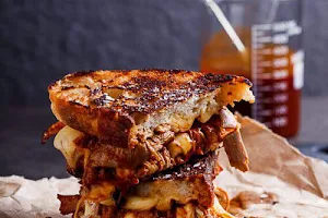 Grilled Cheese Gangsters Food Truck image