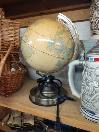 Flea Market «The Douglas Flea Market», reviews and photos, 436 NE Main St, Douglas, MA 01516, USA