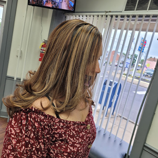 Beauty Salon «Lusvianca Hair Salon Inc», reviews and photos, 1047 Liberty St, Trenton, NJ 08611, USA