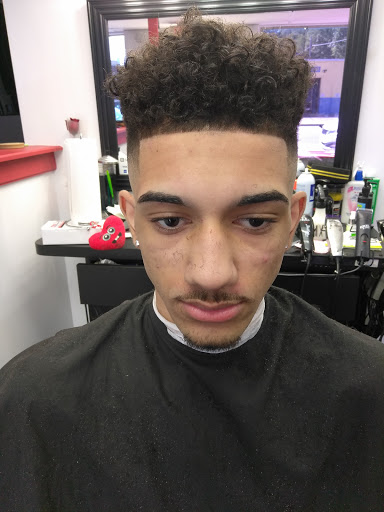 Beauty Salon «Tri City Barber & Beauty Salon», reviews and photos, 149 Middle Turnpike W, Manchester, CT 06040, USA