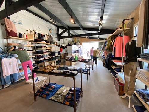 Magasin de vêtements DALMARD MARINE – Magasin direct d'usine vêtements marins et boutique-atelier Paimpol