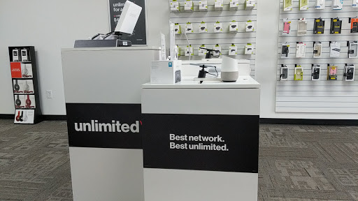 Cell Phone Store «Verizon Authorized Retailer - A Wireless», reviews and photos, 2042 Harris Pike, Independence, KY 41051, USA