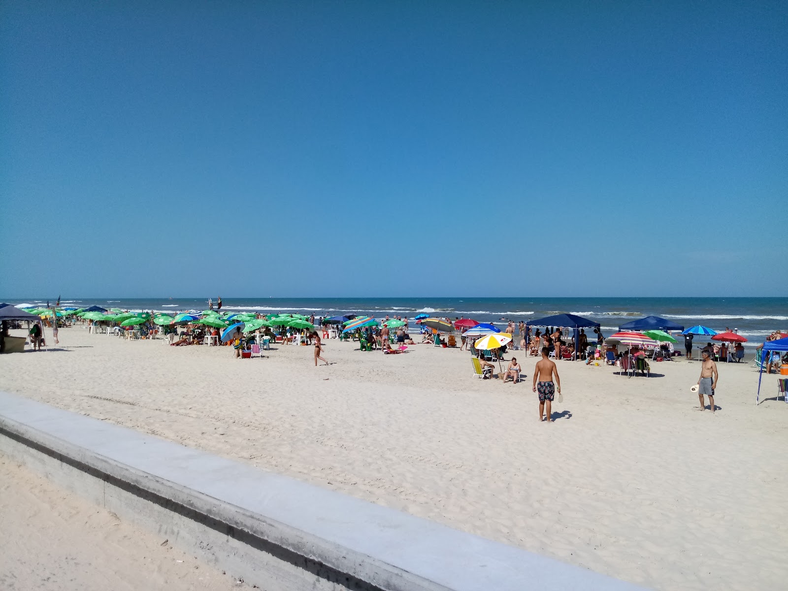 Praia de Tramandai'in fotoğrafı imkanlar alanı