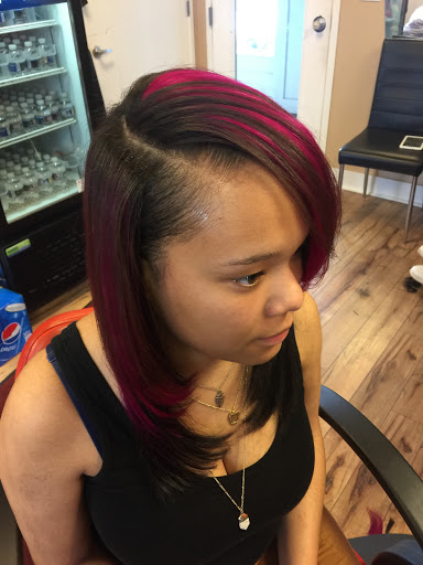 Beauty Salon «Uptown Hair Extensions by Allison», reviews and photos, 25701 N Lakeland Blvd, Euclid, OH 44132, USA