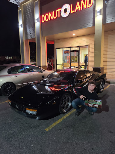Donut Shop «Donut Land», reviews and photos, 19350 SW Boones Ferry Rd, Tualatin, OR 97062, USA