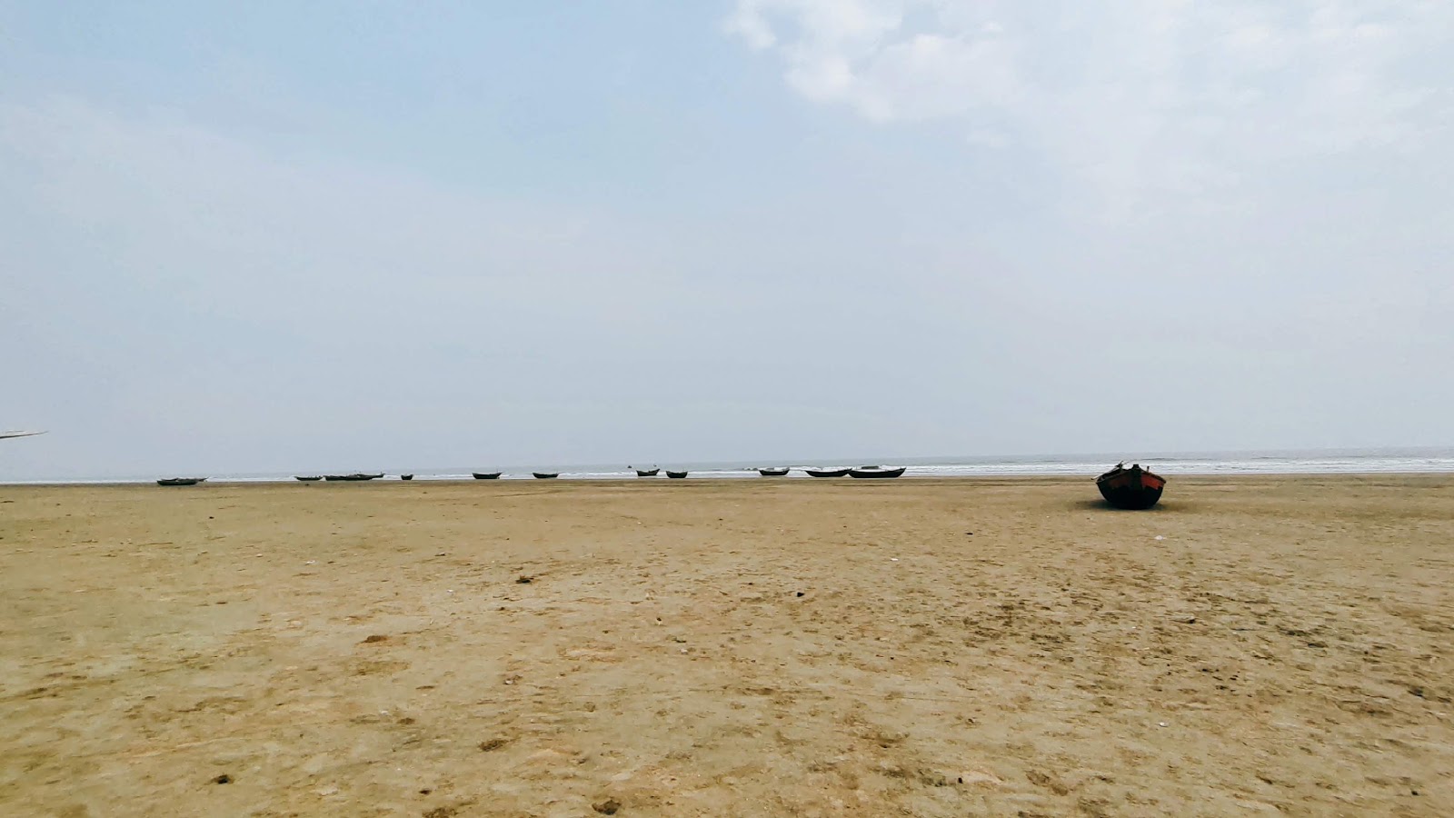 Photo of Lal Kankra Beach and the settlement