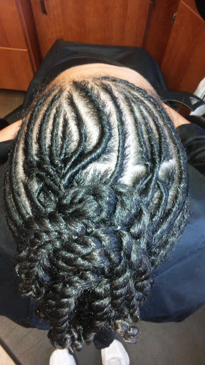 Beauty Salon «Sola Salon Studios», reviews and photos, 6994 Heisley Rd, Mentor, OH 44060, USA