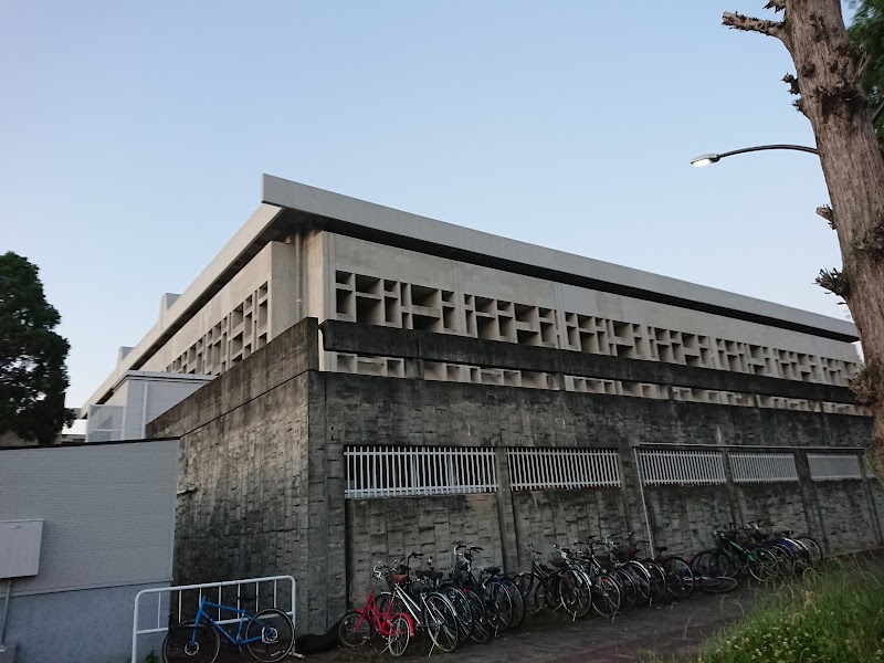 京都大学総合体育館