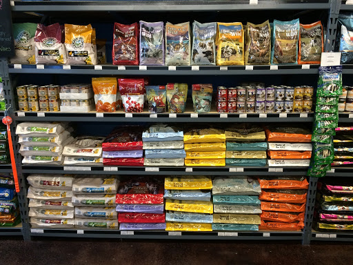 Pet Store «Woofs & Waves», reviews and photos, 5426 Arrowhead Pkwy E, Sioux Falls, SD 57110, USA