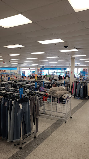 Clothing Store «Ross Dress for Less», reviews and photos, 10822 Sudley Manor Dr, Manassas, VA 20109, USA