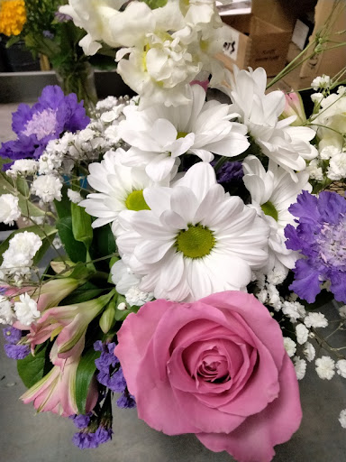 Florist «Skyway Creations», reviews and photos, 1407 S 8th St, Colorado Springs, CO 80905, USA