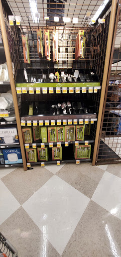 Grocery Store «Kroger», reviews and photos, 7000 Monroe Blvd, Taylor, MI 48180, USA