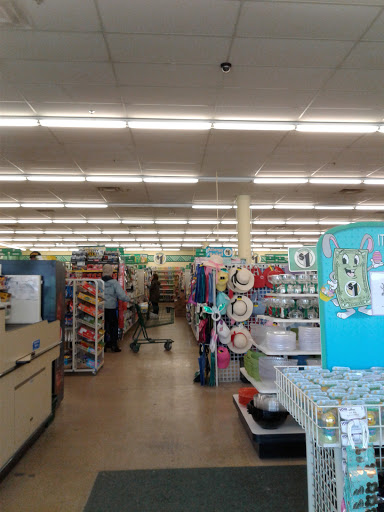 Dollar Store «Dollar Tree», reviews and photos, 278 E Geneva Rd, Wheaton, IL 60187, USA