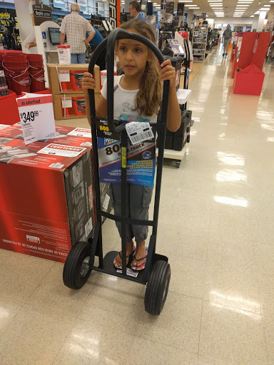 Shopping Mall «Collin Creek Mall», reviews and photos, 811 N Central Expy, Plano, TX 75075, USA