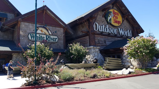 Sporting Goods Store «Bass Pro Shops», reviews and photos, 5160 Cherry Ave, San Jose, CA 95118, USA