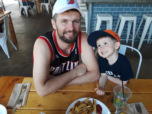 American Restaurant «Valley Commissary», reviews and photos, 920 NE 8th St, McMinnville, OR 97128, USA