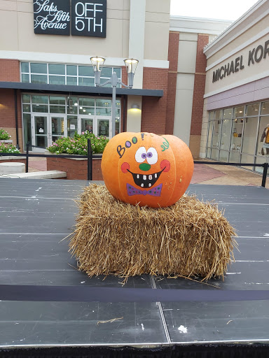 Outlet Mall «The Outlet Shoppes», reviews and photos, 915 Ridgewalk Pkwy, Woodstock, GA 30188, USA