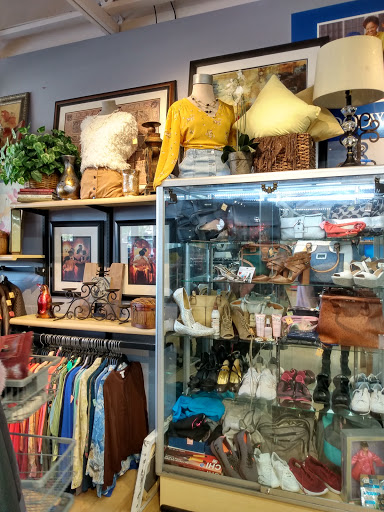 Thrift Store «Goodwill Store & Donation Center», reviews and photos