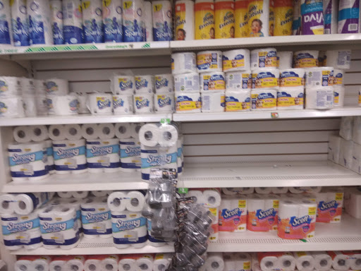 Dollar Store «Dollar Tree», reviews and photos, 12533 Olive Blvd, Creve Coeur, MO 63141, USA