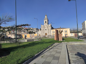 Iglesia Católica San Felipe | Latacunga