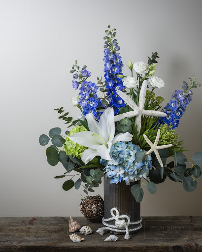 Florist «Petal Street Flower Company», reviews and photos, 2319 Bridge Ave, Point Pleasant, NJ 08742, USA