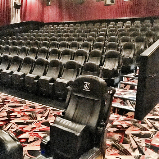 Movie Theater «Regency Theatres Directors Cut Cinema», reviews and photos, 25471 Rancho Niguel Rd, Laguna Niguel, CA 92677, USA