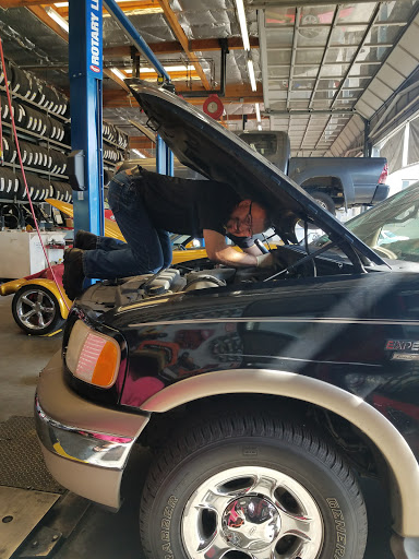 Auto Repair Shop «I V Auto Repair Inc.», reviews and photos, 919 E Whittier Blvd, La Habra, CA 90631, USA
