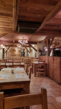 Atmosphère du Restaurant Le Plan B à Pralognan-la-Vanoise - n°4