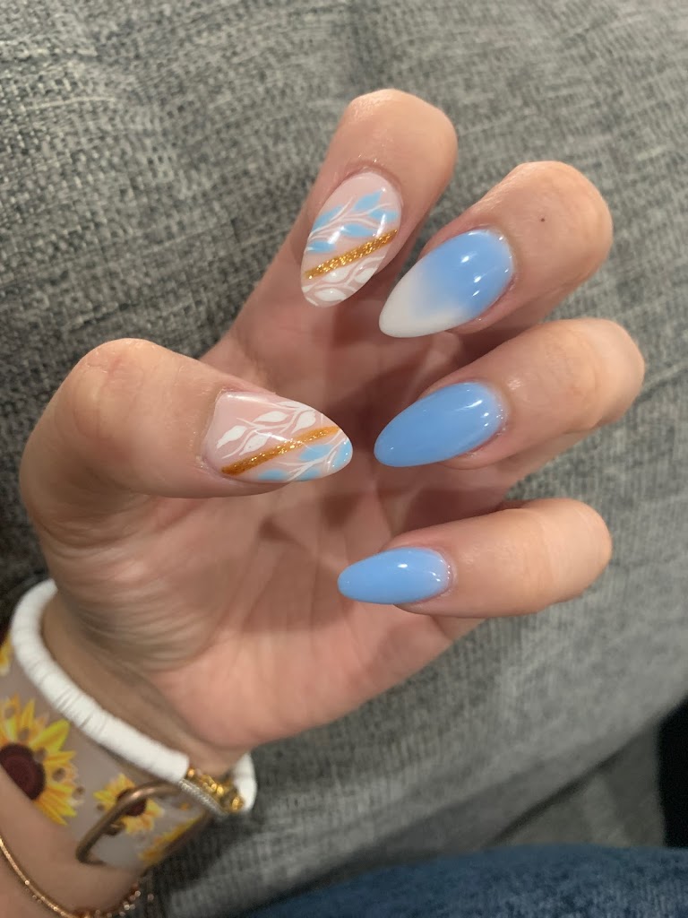 Minh T Nail Salon 85374