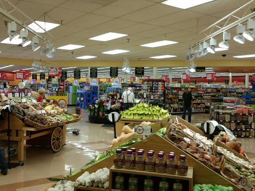 Grocery Store «Winn-Dixie», reviews and photos, 1651 SE US Hwy 19, Crystal River, FL 34429, USA