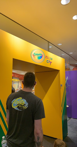 Craft Store «Crayola Store Crown Center», reviews and photos, 200 E 25th St, Kansas City, MO 64108, USA