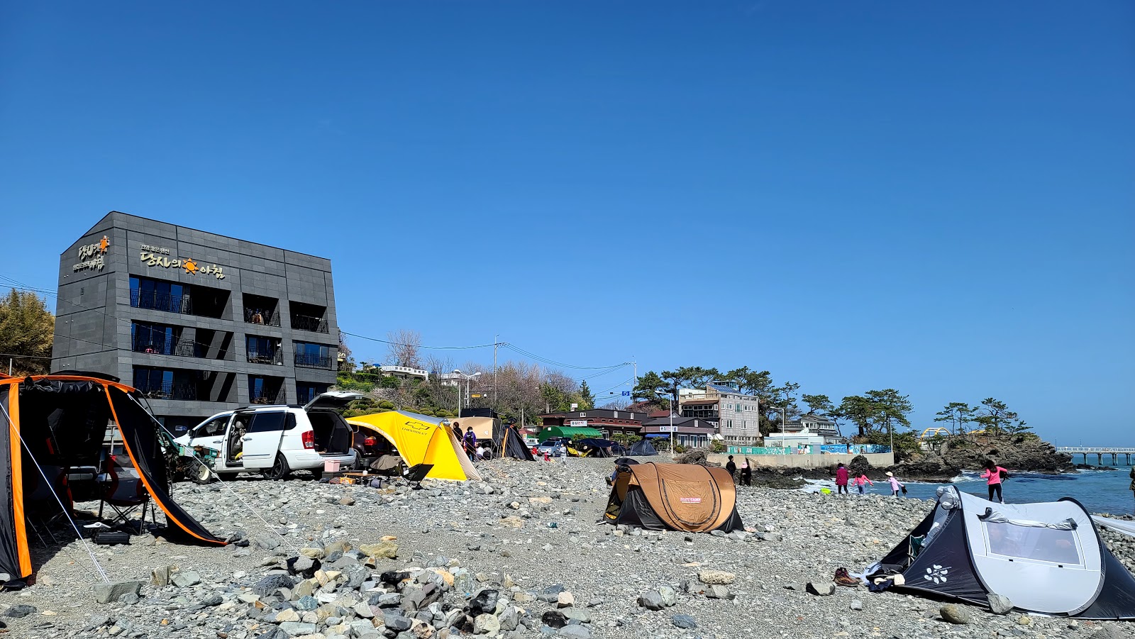 Foto av Ulsan Beach och bosättningen