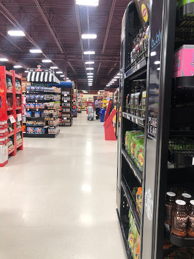 Supermarket «Giant Eagle Supermarket», reviews and photos, 3100 Cromer Ave NW, Canton, OH 44709, USA