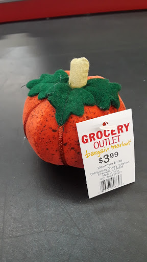 Grocery Store «Grocery Outlet Bargain Market», reviews and photos, 299 D St NE, Salem, OR 97301, USA