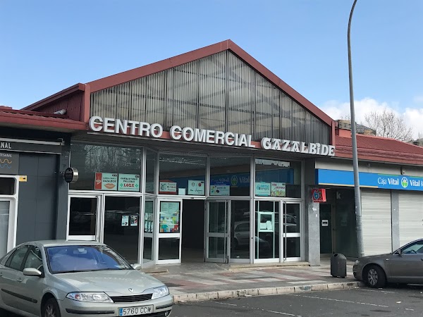 Centro Comercial Gazalbide