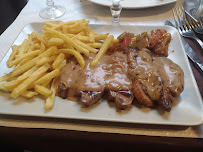 Sauce aux champignons du Restaurant français Le Chalet Saint-Michel à Paris - n°20