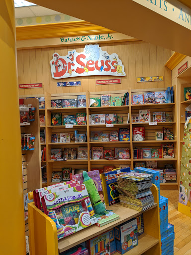 Book Store «Barnes & Noble», reviews and photos, 1430 Plaza Pl, Southlake, TX 76092, USA