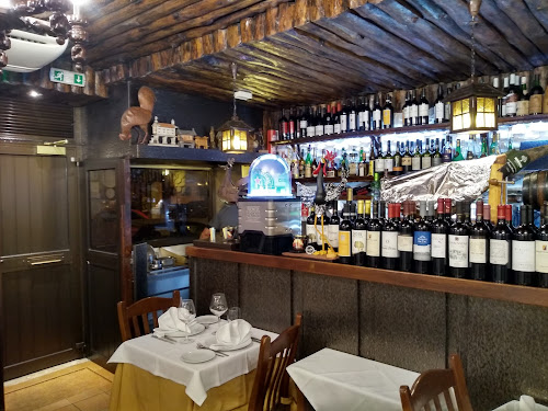 Restaurante de Cozinha Tradicional Portuguesa O Poleiro Lisboa