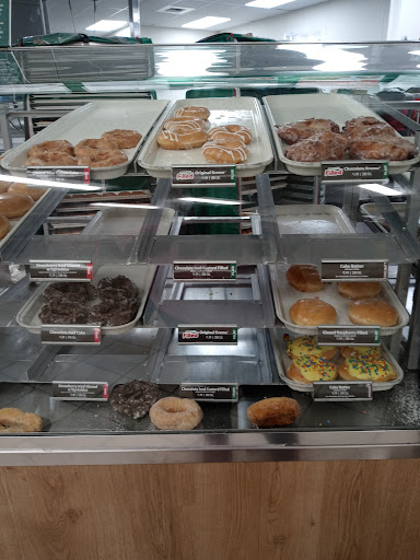 Bakery «Krispy Kreme Doughnuts», reviews and photos, 2809 W March Ln, Stockton, CA 95219, USA