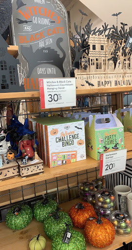 Furniture Store «Cost Plus World Market», reviews and photos, 1725 Maple Ave, Evanston, IL 60201, USA