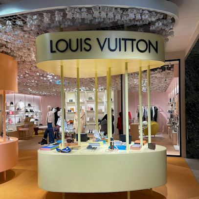 LOUIS VUITTON Globus Zurich Store